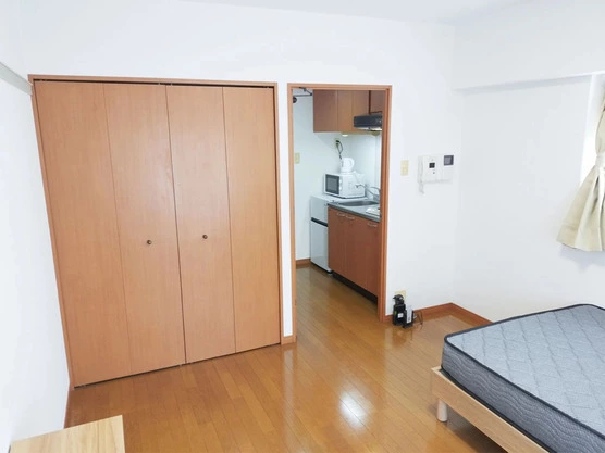 Slide show 241c0a1a d486 4e0a 912a a89fcae5cb50