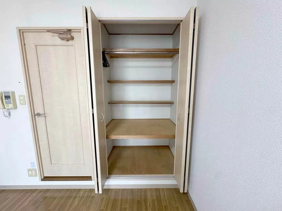 Slide show ba4f612c f433 4082 80ea d4115cc38c53