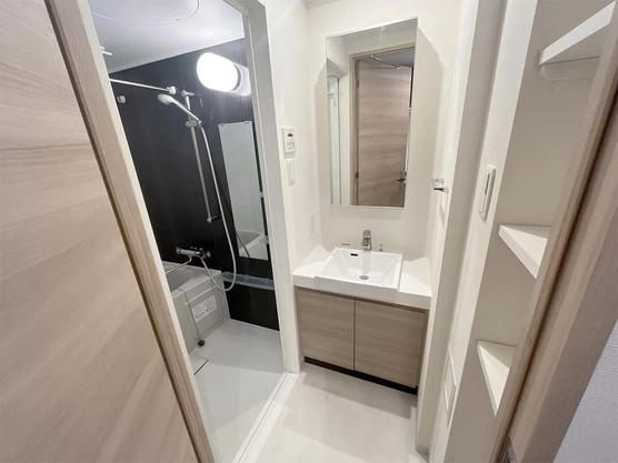 Slide show ece6036e d1b0 48e9 8fde de78bc6cba60