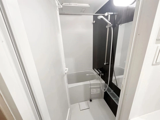 Slide show ee66c059 761b 4037 b96f 1860ed9afdb8