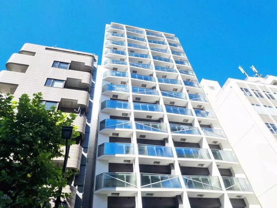 Slide show 68f18b56 00be 43c0 8337 3089735d5bfe