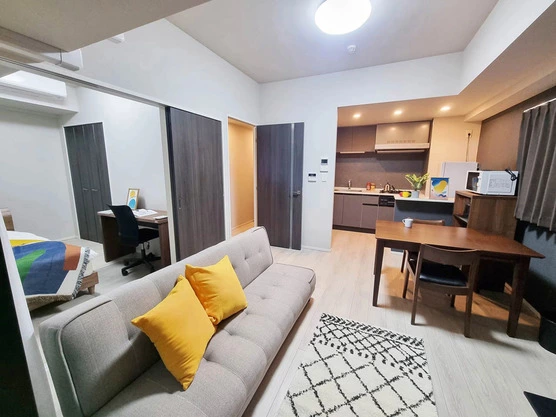 Slide show a94b7f52 cade 4550 8659 281bc99863b6