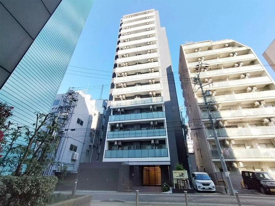 Slide show ad32108d 500e 41a3 b645 3d9d358d71b1