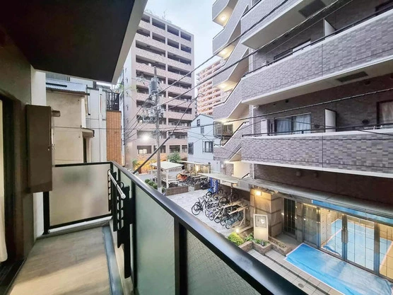 Slide show e76af6a8 ea37 43c4 b278 6a4007fcba90