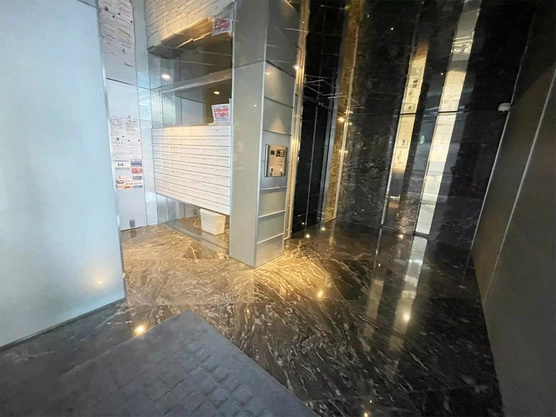 Slide show fefbe370 807e 403d 9fde 11e157a41d0c