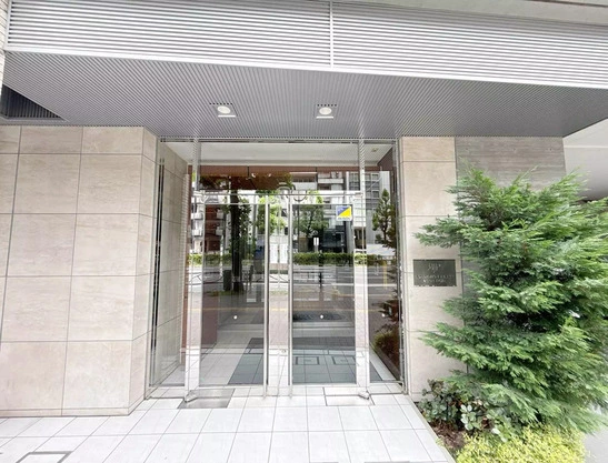 Slide show ce718e94 c598 49c9 9973 f28e71c9f7b0