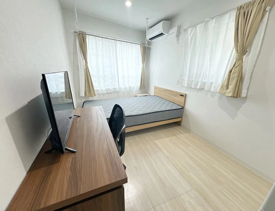 Slide show f82505b2 367d 42bd bb1a a3cbd4e900f2
