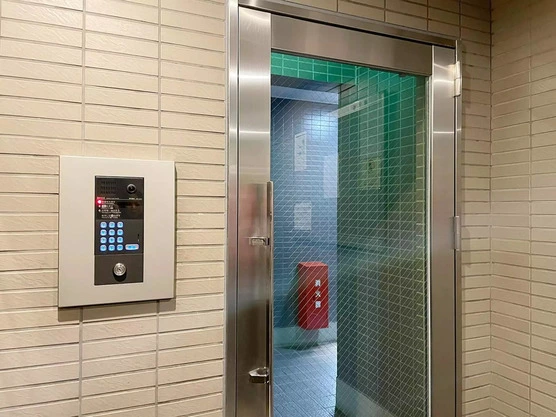 Slide show 1b8def7f cfe4 4915 a670 653dd17e35a0