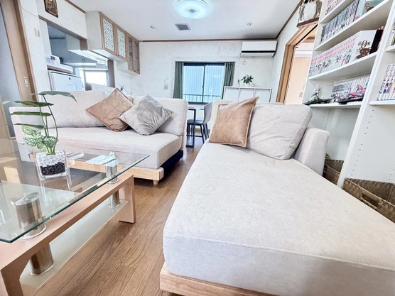 Slide show 01cef084 fcdc 48c7 afac b7bbf2d79fa3