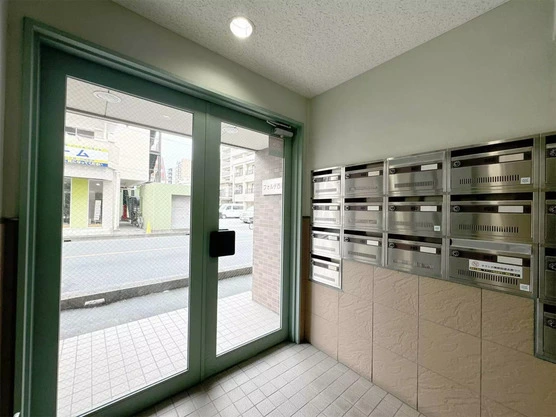 Slide show e5a985b5 b813 432e 8cf2 896e9ff6c032