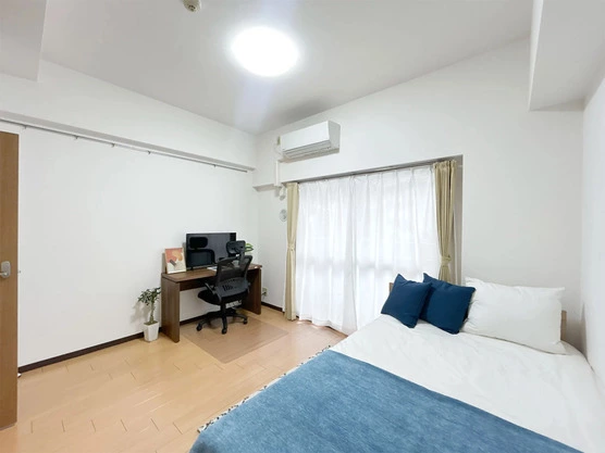 Slide show d07320ea 4c11 4d44 9fba e5c4478babdd