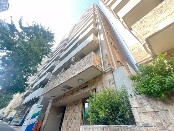 Slide show a412b0cd a013 4439 884c 930df1c67c58