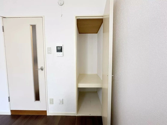 Slide show fe67fab0 d09a 4699 8704 beae5742eaff