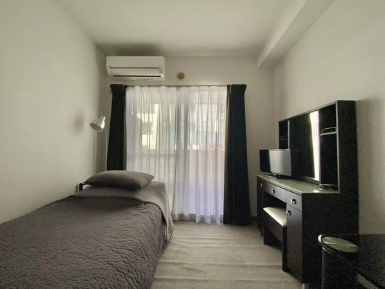 Slide show 10834b00 e3cc 46ee 8e9b daed2b459e37