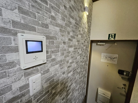 Slide show cd49ec9a b0d4 480f afb0 9c283615b3f5