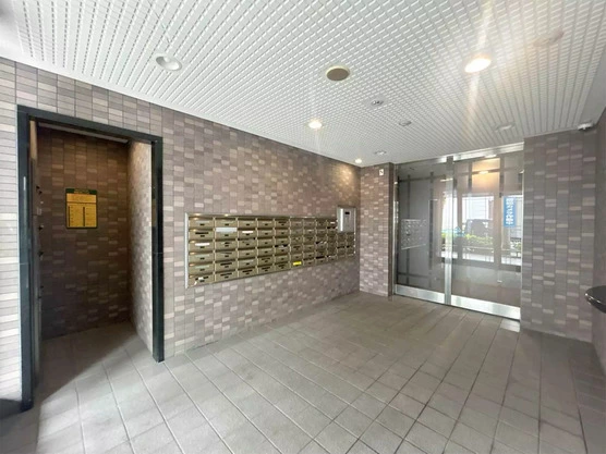 Slide show 619acfc5 0e45 482f bf0d cd58b74767ac