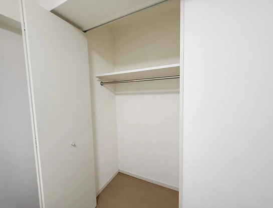 Slide show dea2e458 0f3a 4fe8 a4c2 1128c40c0d91