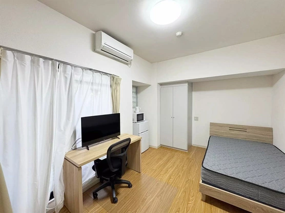 Slide show de35adfa 5b29 46f2 bd3b 3918918a6e10