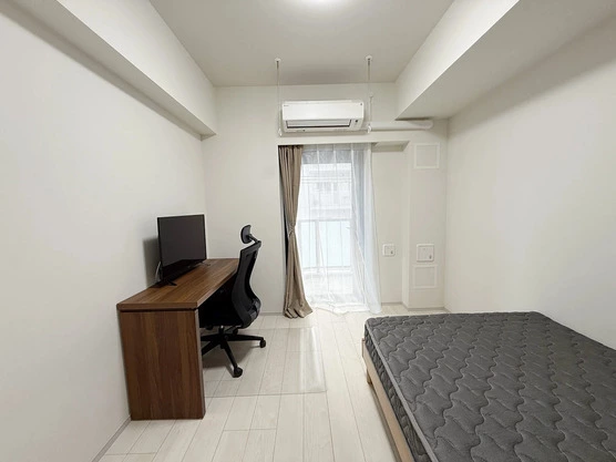 Slide show bd15691d e36d 4a61 96d2 fd131b766eca