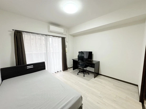 Slide show 80cde7bc ecca 492e b2da 149f923a4c7c
