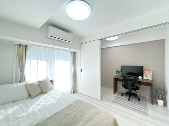 Slide show 1979b6d0 a33b 4ebd be83 4428018e709d