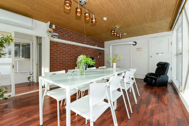 Slide show 131c959d 267d 4866 a75a 8dce97ce02d8