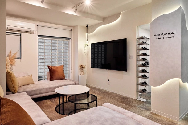 Slide show cd43e8a0 1082 405f aa54 c7a1e6d667e0