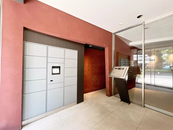 Slide show 2df07940 d2b4 48ee 8934 6b46881715cd