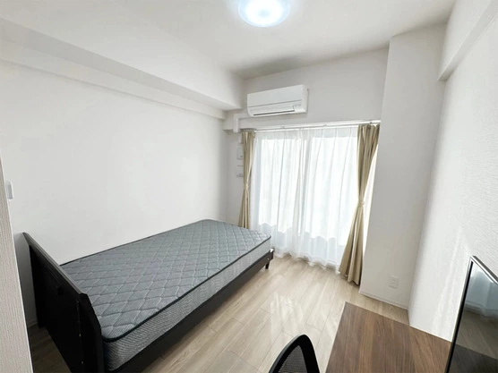 Slide show 63586363 3bcd 4855 916f 33fbf5841ec9