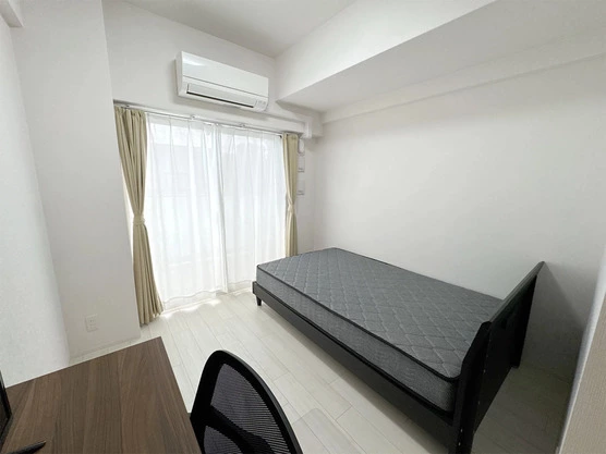 Slide show 7c551e8a 0ff8 4e4e b490 a597f252a98c