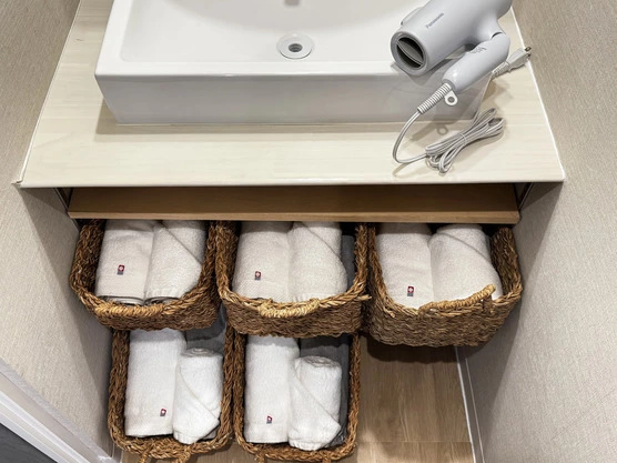 Slide show deb87af8 9d94 4a7b 98f1 f891de8cabd2