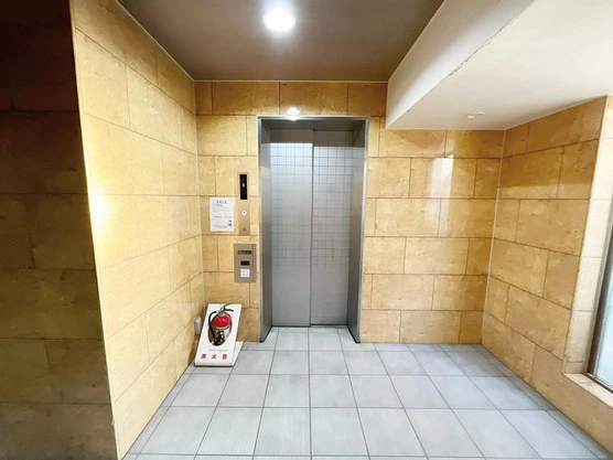 Slide show 969372e3 2e46 40cc 848f f6b27c54f09b