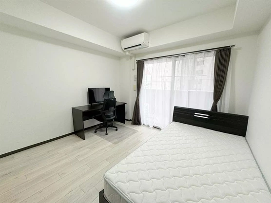 Slide show d65548ca e07a 48db 9540 95bede93632a