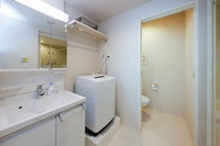 La Terasse Higashikomagata 101 [6 mins walk from Asakusa Station] A spacious 33㎡ room perfect for remote work! High-speed Wi-Fi and fully furnished with appliances included. in SUMIDA-KU HIGASHIKOMAGATA
